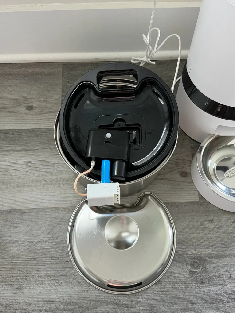 Petlibro Granary Smart Feeder and Stainless Steel Automatic Water Bowl